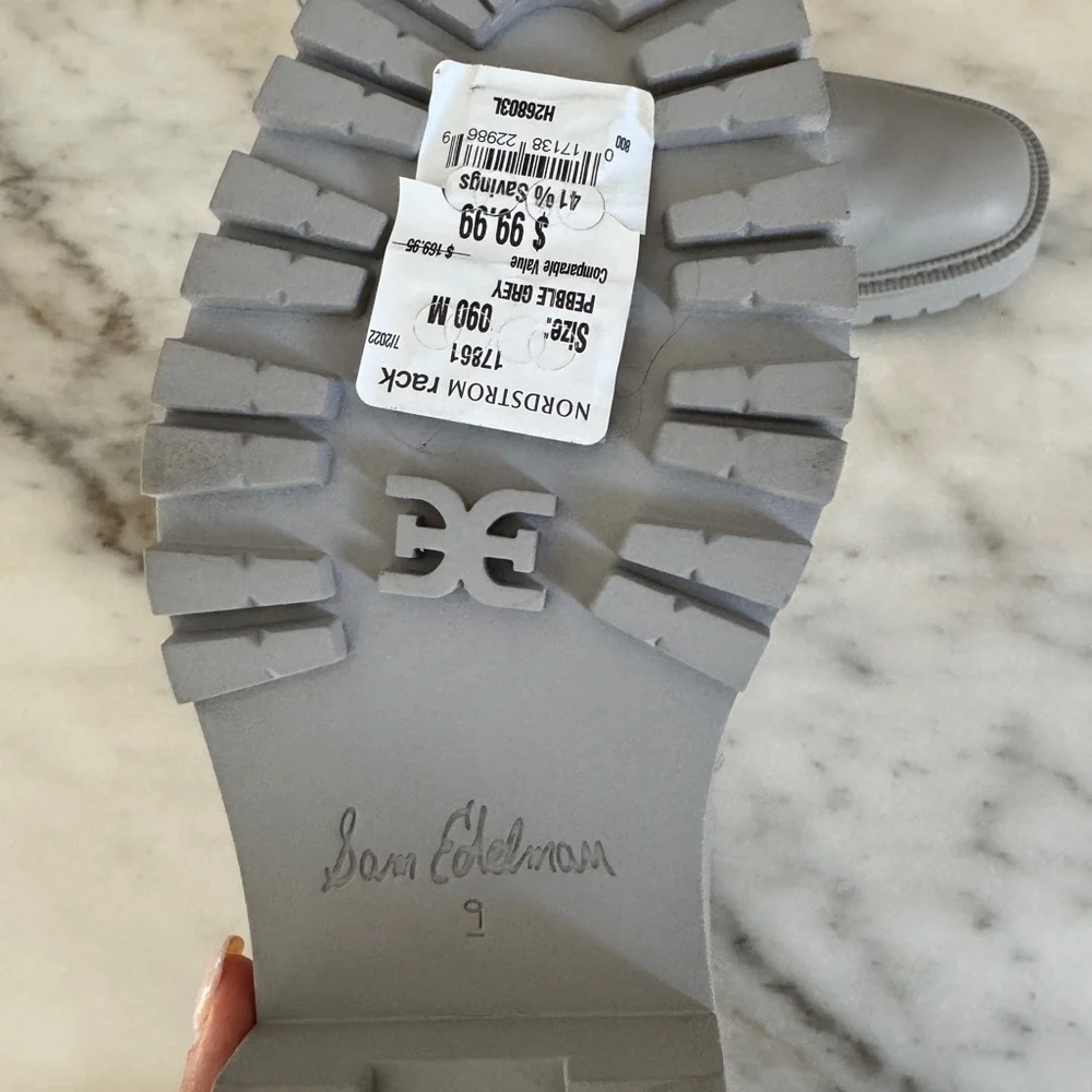 NWT Sam Edelman ♡ Laguna Chelsea Boot Pebble Grey - Picture 5 of 7